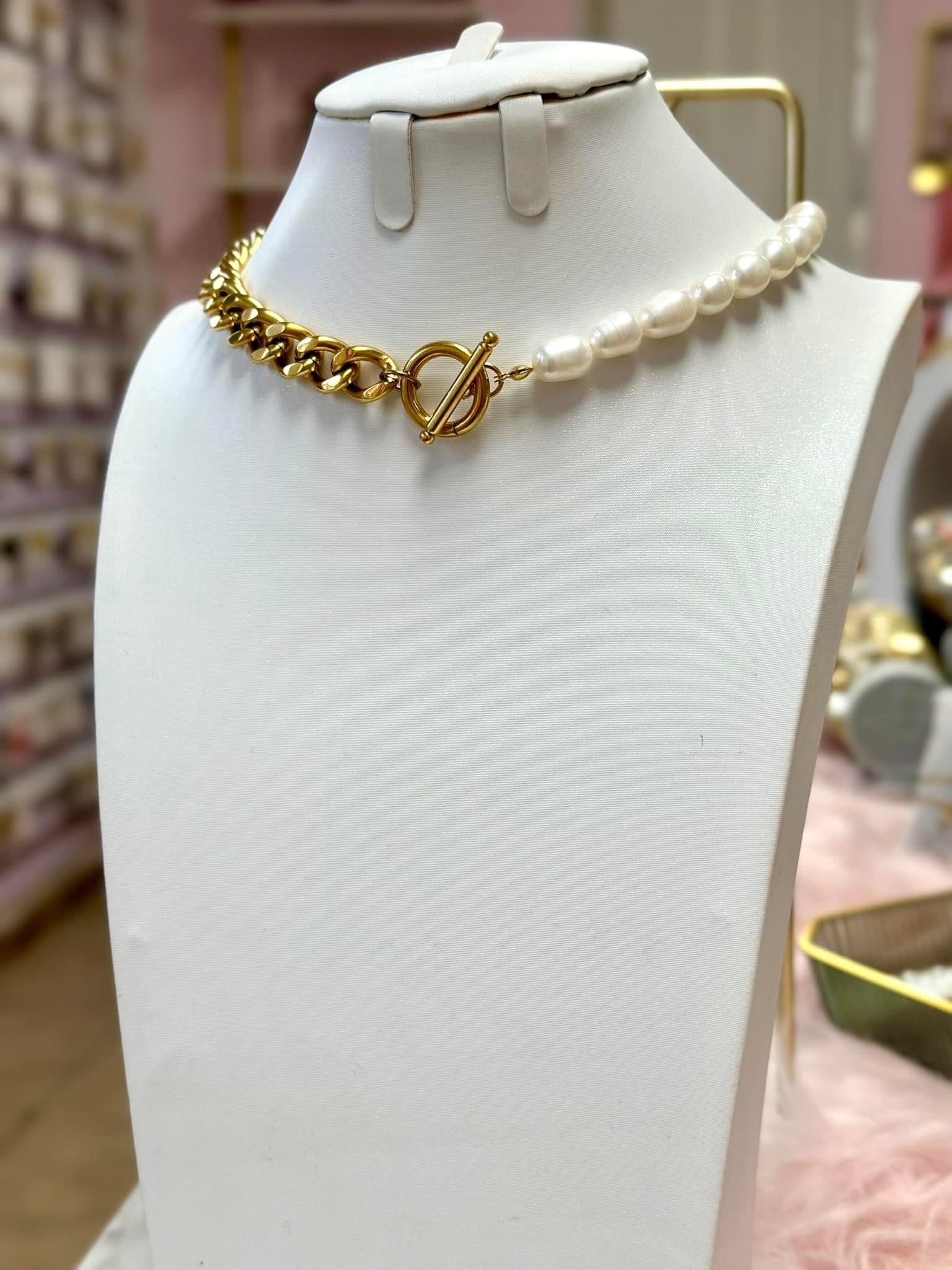 Choker de perlas de agua dulce
