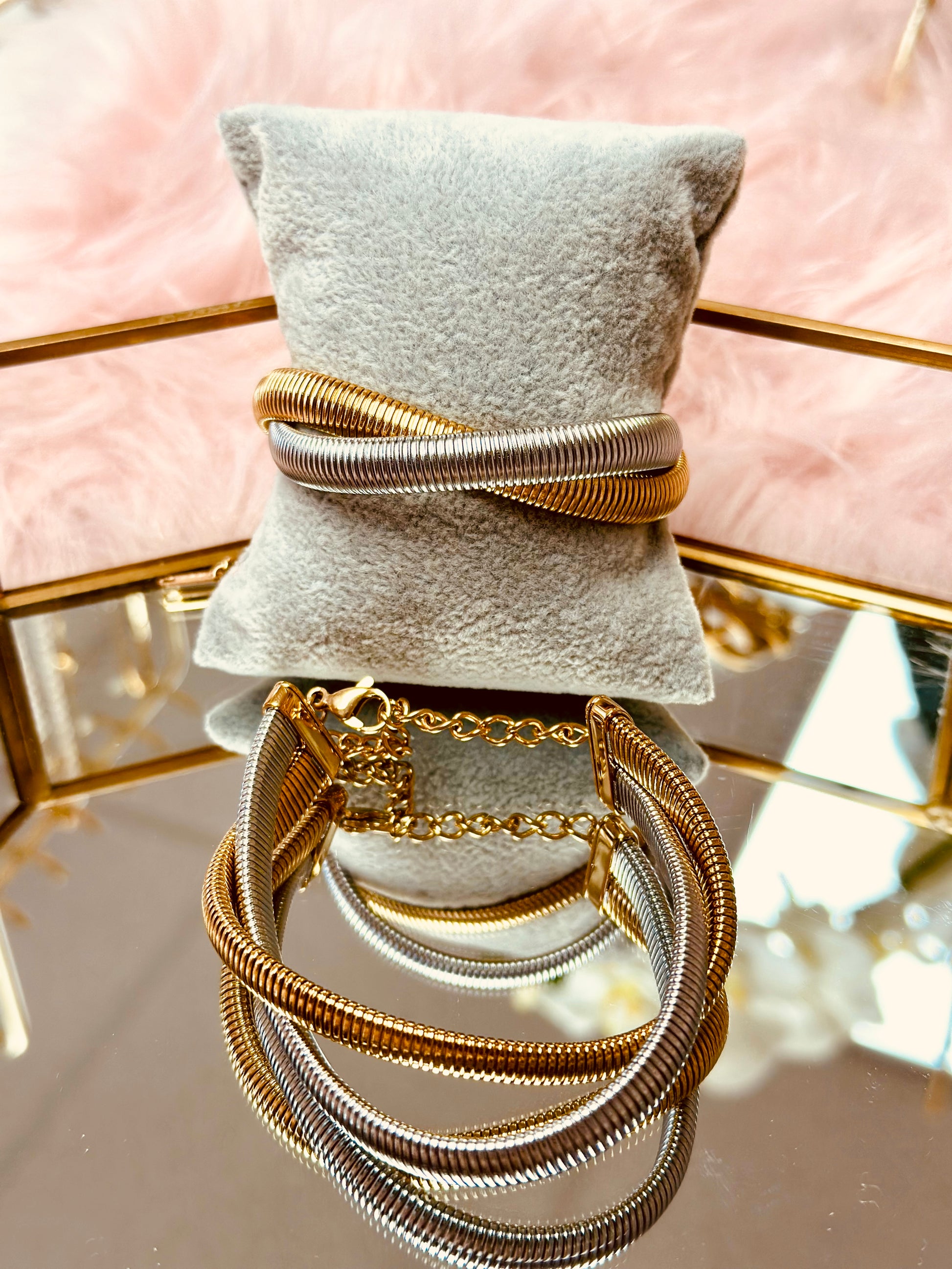 Pulsera doble gruesa