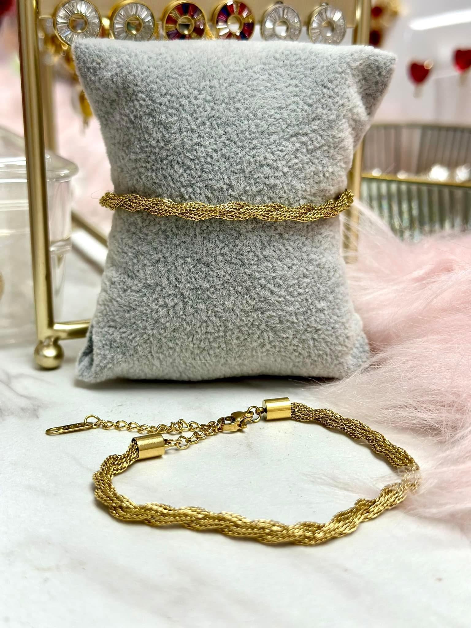 Pulsera torcida