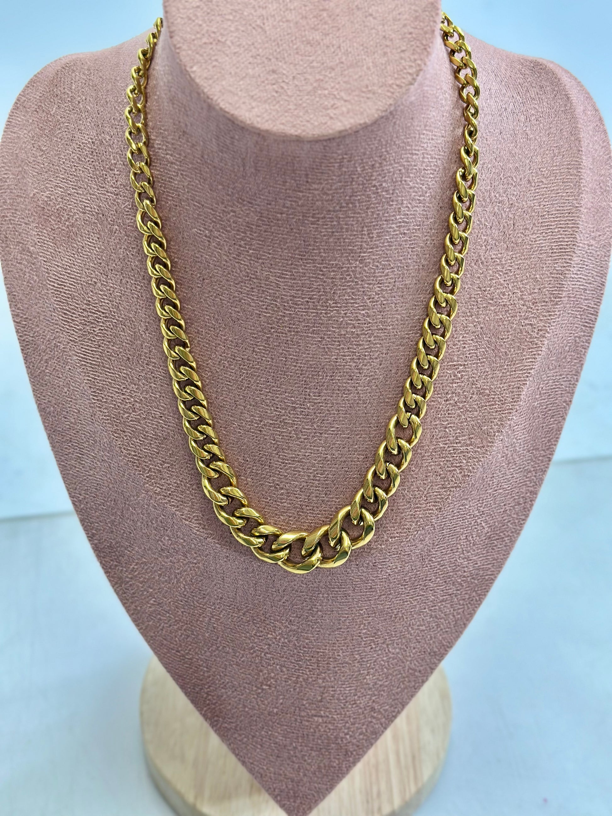 Collar cubano