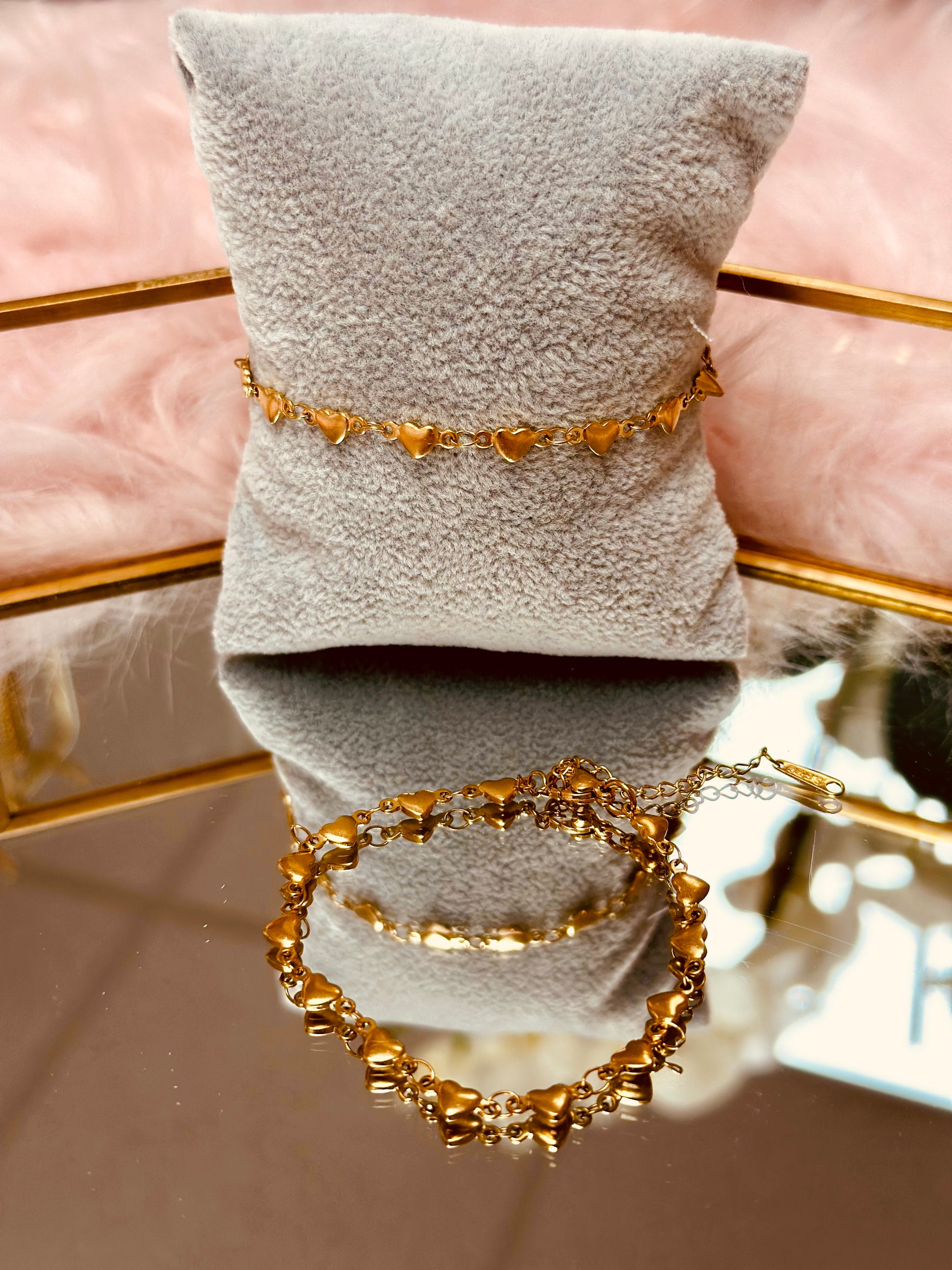 Pulsera de muchos corazones