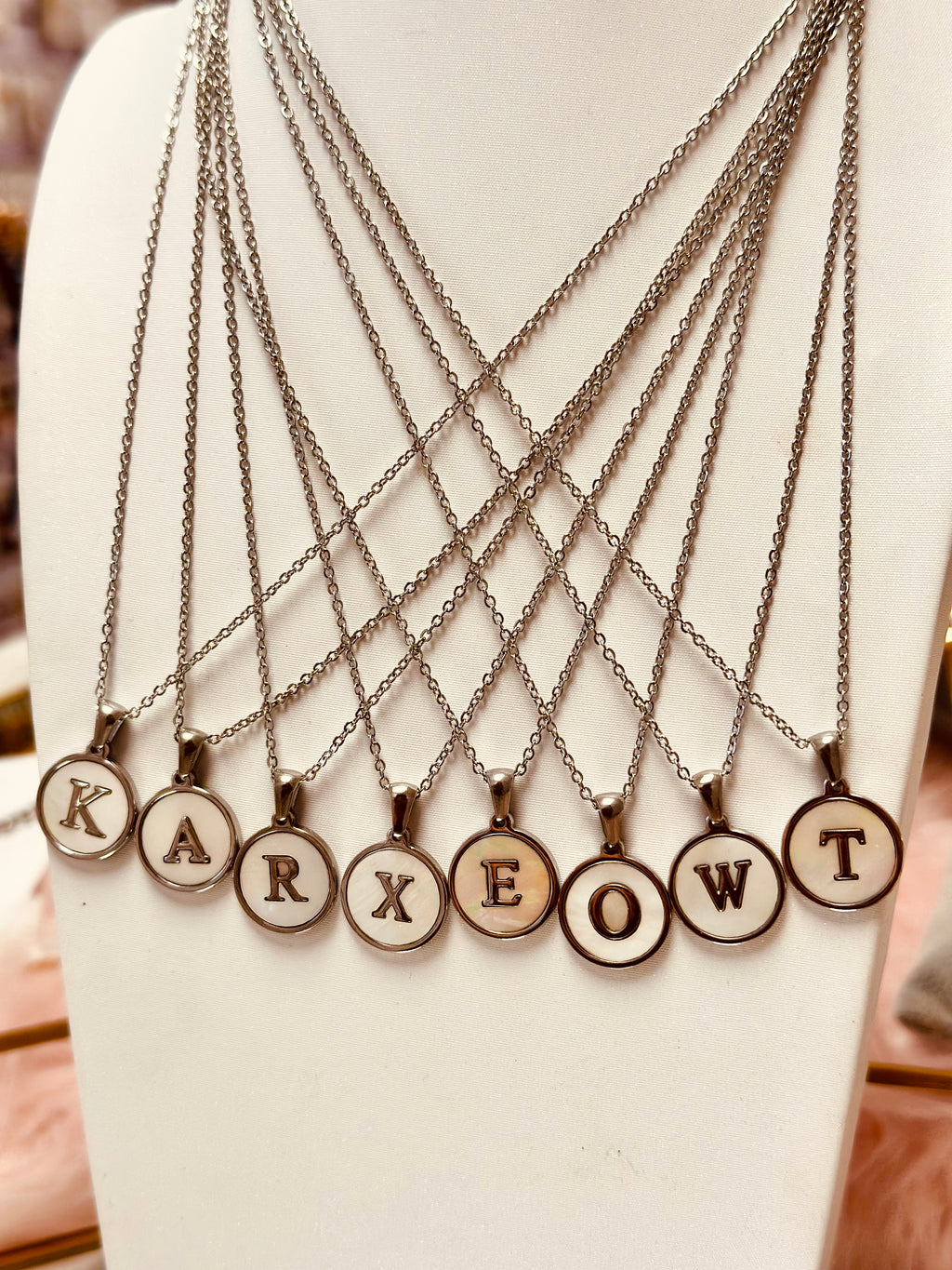 Collar de iniciales