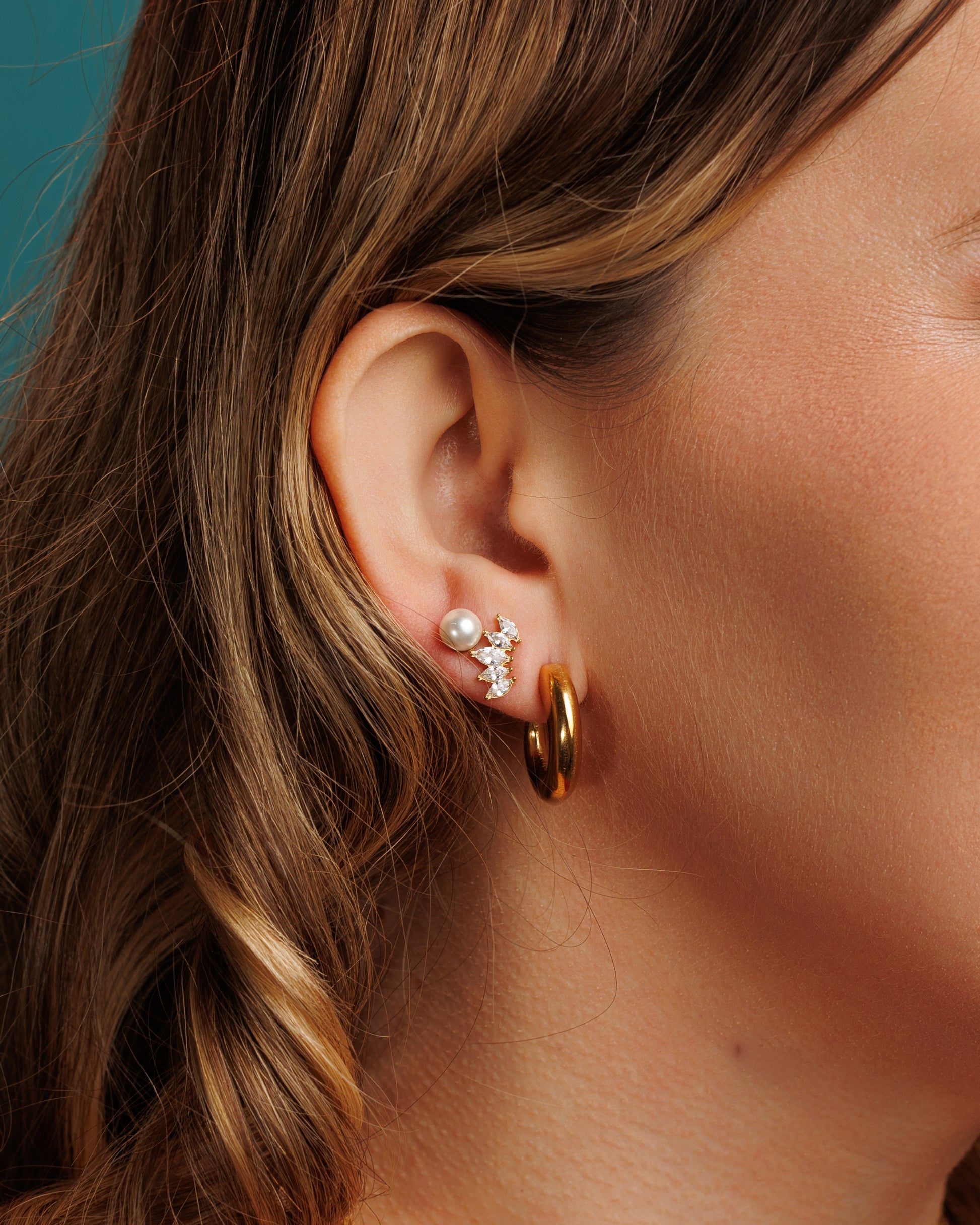 Stack de pantallas chunky, piedras zirconias y perla