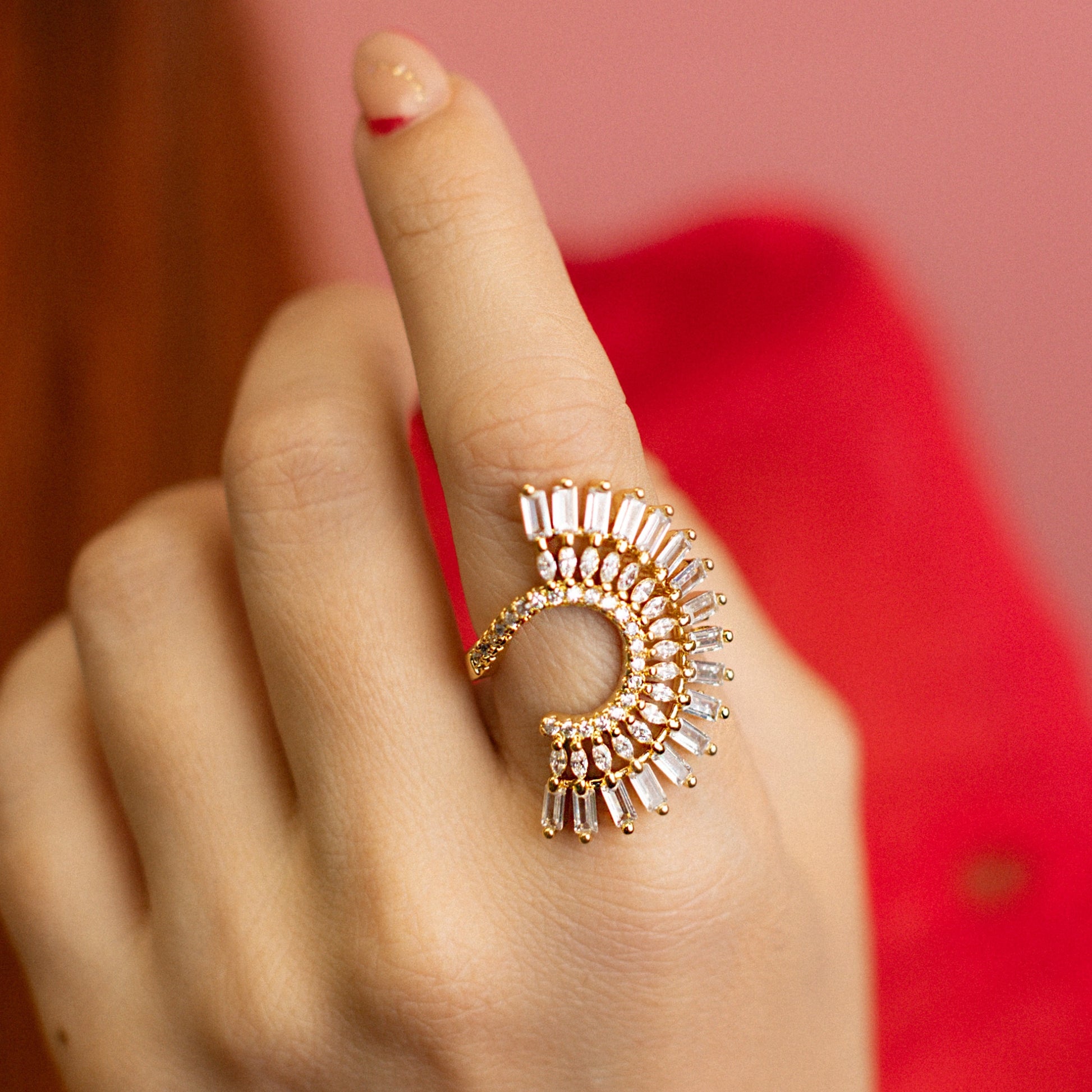 Anillo abanico con zirconias